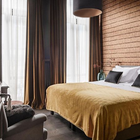 The Bank 1869 - Unique Guestrooms In The Historic Center Of ברוז' מראה חיצוני תמונה
