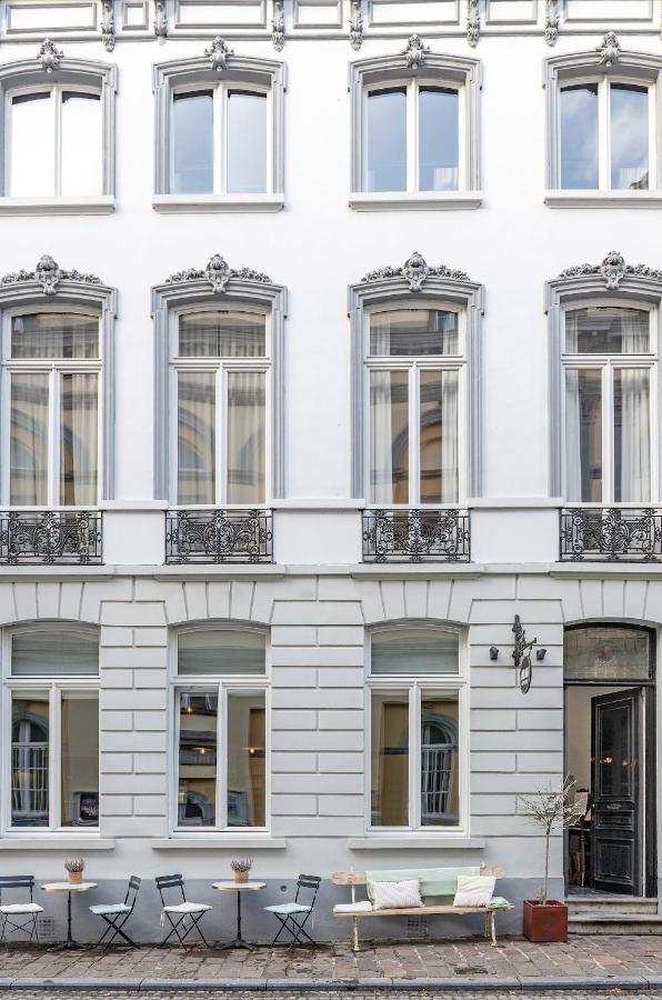 The Bank 1869 - Unique Guestrooms In The Historic Center Of ברוז' מראה חיצוני תמונה