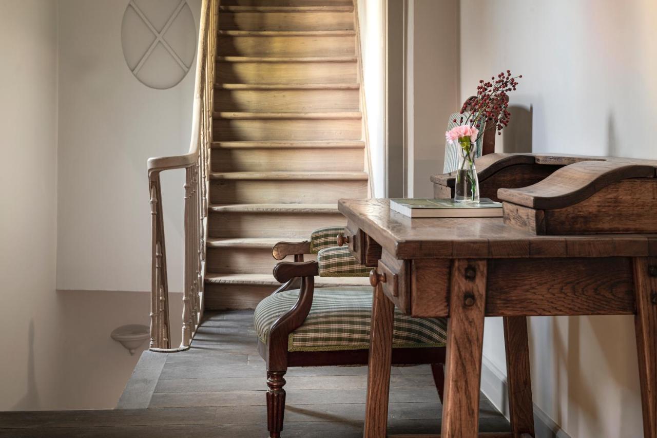 The Bank 1869 - Unique Guestrooms In The Historic Center Of ברוז' מראה חיצוני תמונה